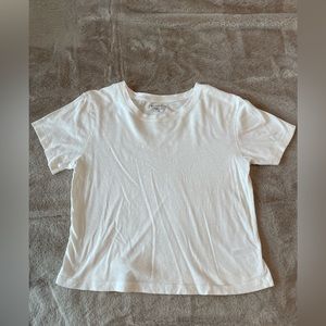 ATHLETA CROPPED WHITE TEE